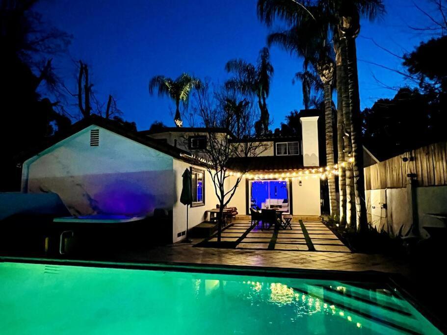 Stylish Mediterranean Villa, Pool, Jacuzzi, Hollywood & Malibu Bliss Лос-Анджелес Экстерьер фото